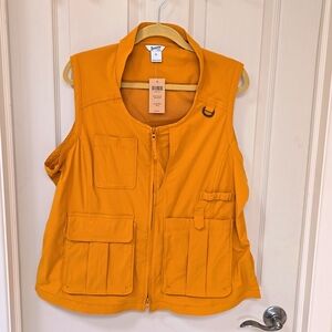 Duluth Trading Heirloom Garden Vest. Mustard, size XL. NWT!